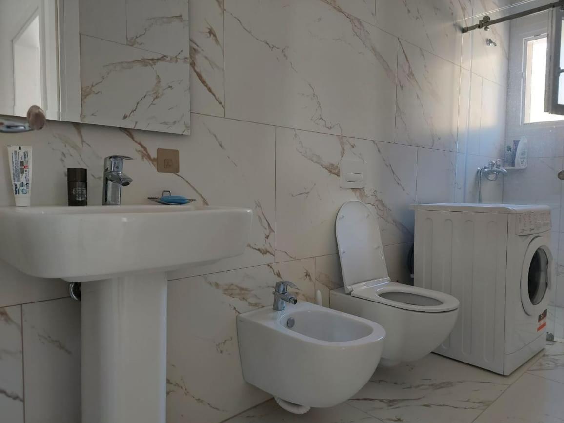 Edan Apartments Vlorë エクステリア 写真