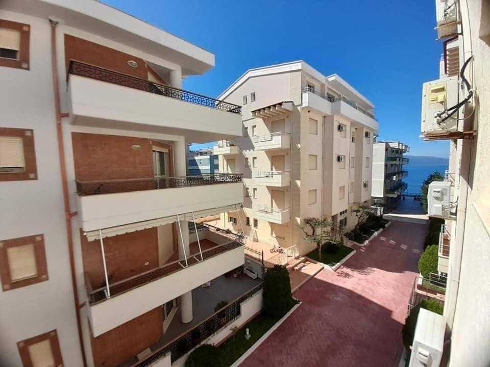 Edan Apartments Vlorë エクステリア 写真