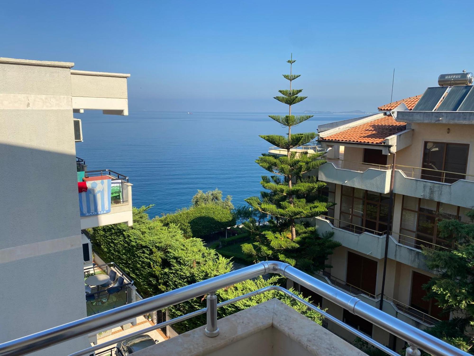 Edan Apartments Vlorë エクステリア 写真
